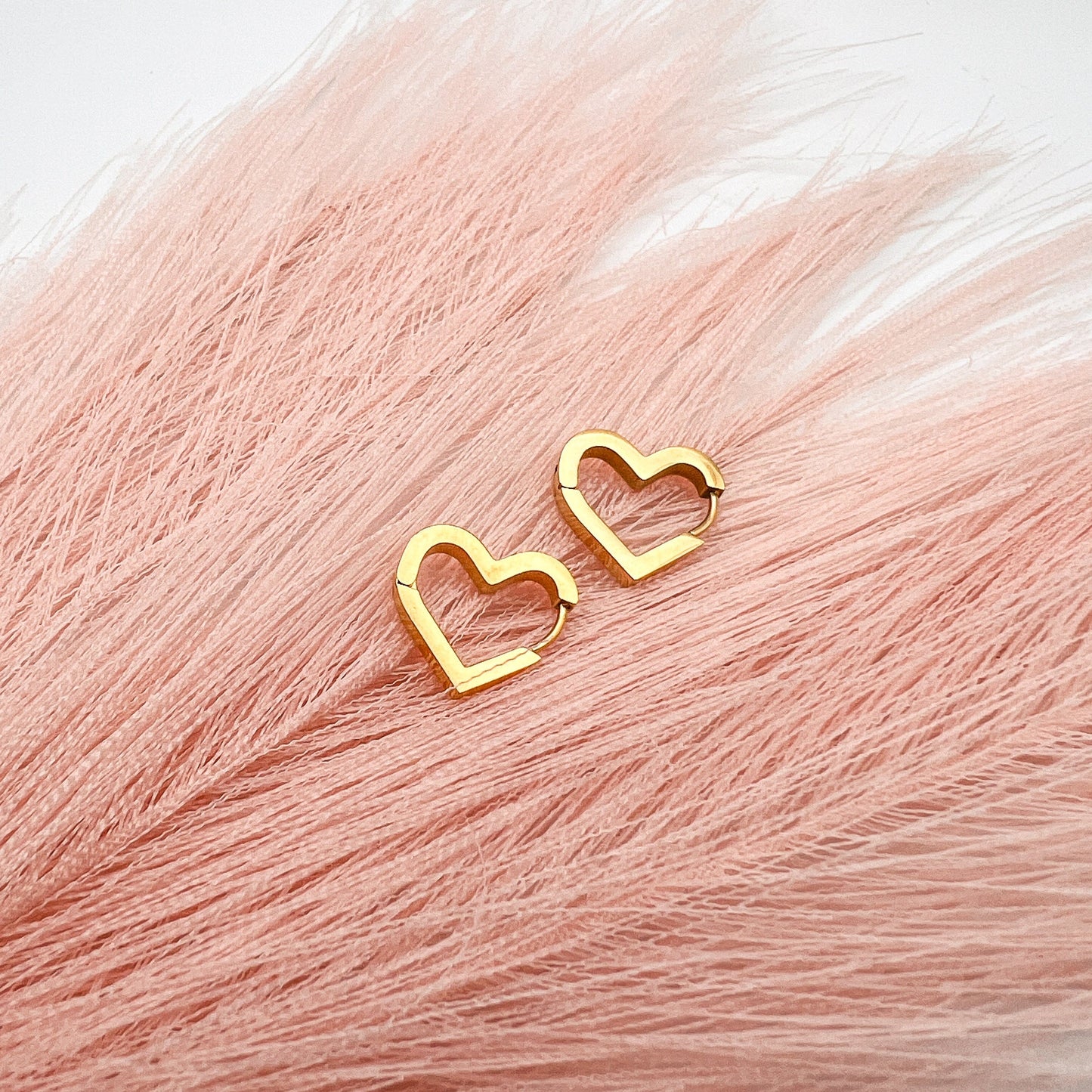 FIONA GRACE Earrings Chunky Heart Huggie Earrings