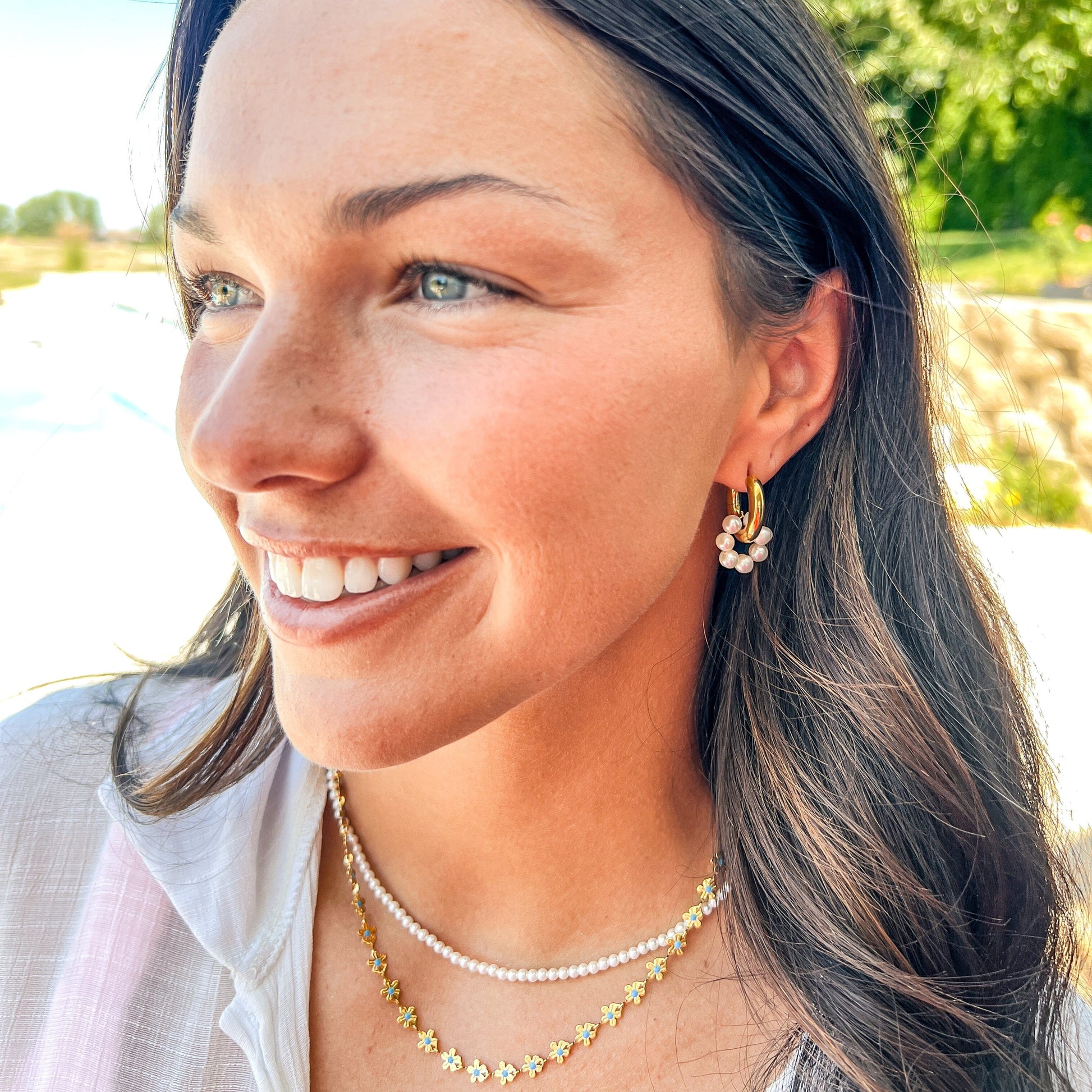 FIONA GRACE Earrings Seafoam Kiss Huggies