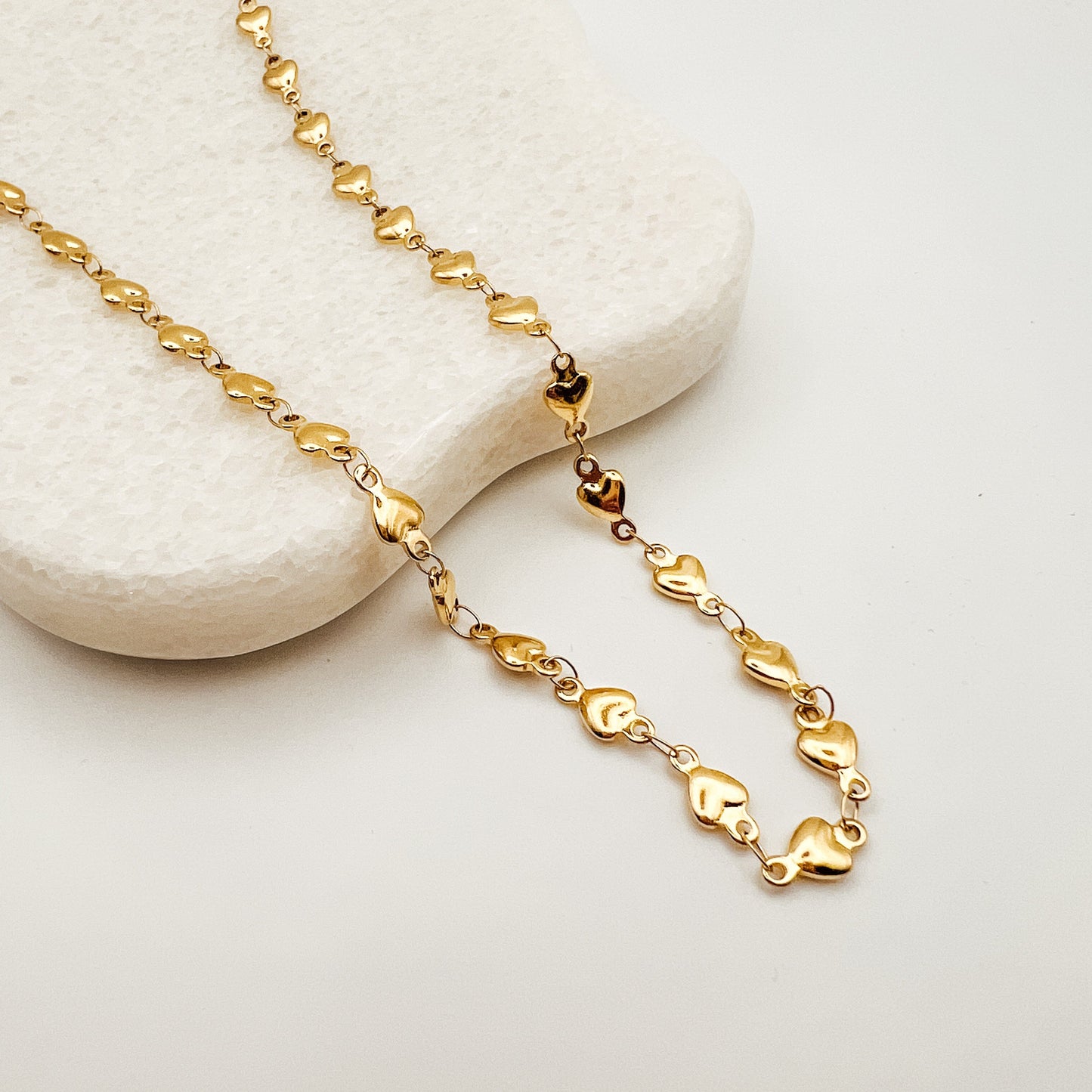 FIONA GRACE Necklaces Dainty Heart Chain Necklace