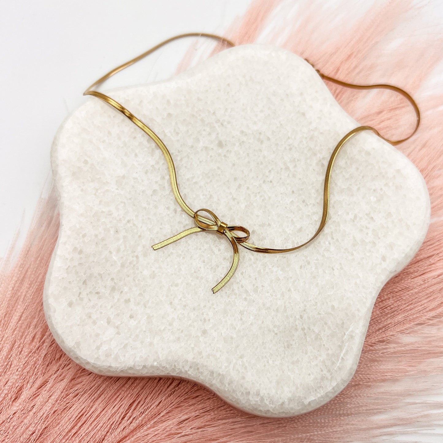 FIONA GRACE Necklaces Heartstrings Bow Knot Choker- Tarnish Free