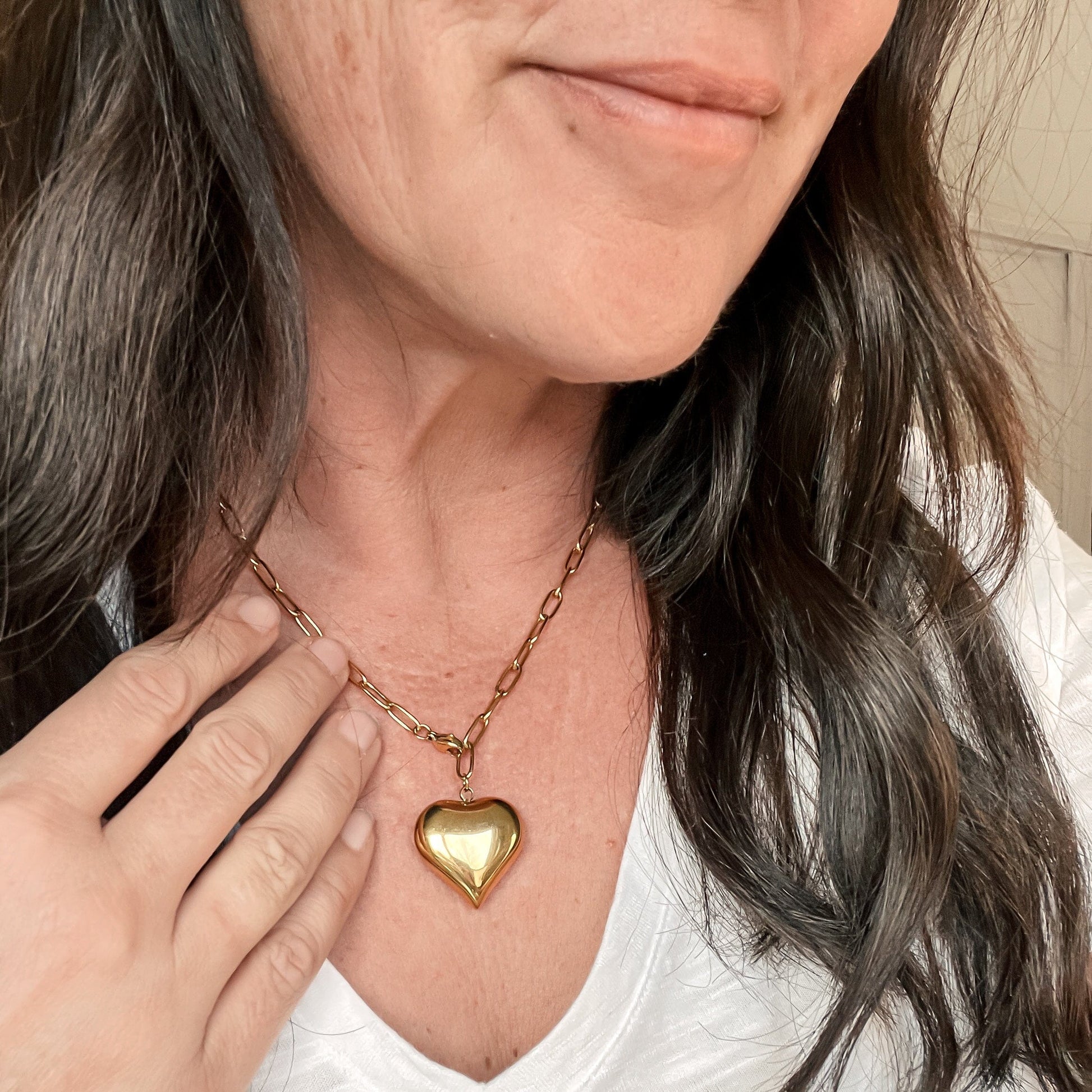 FIONA GRACE Necklaces Puffed Heart Pendant Necklace, 18k Gold