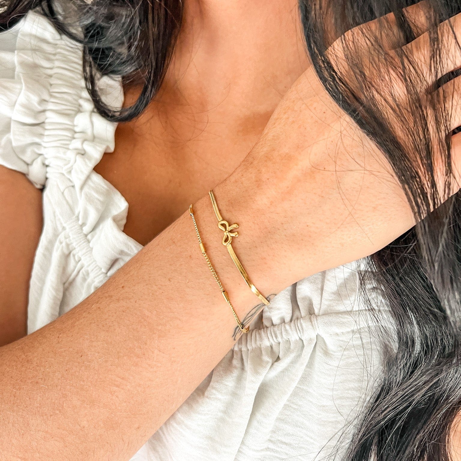 FIONA GRACE Bracelets Dainty Bow & Box Chain Bracelet – 18K Gold Plated, Water-Safe