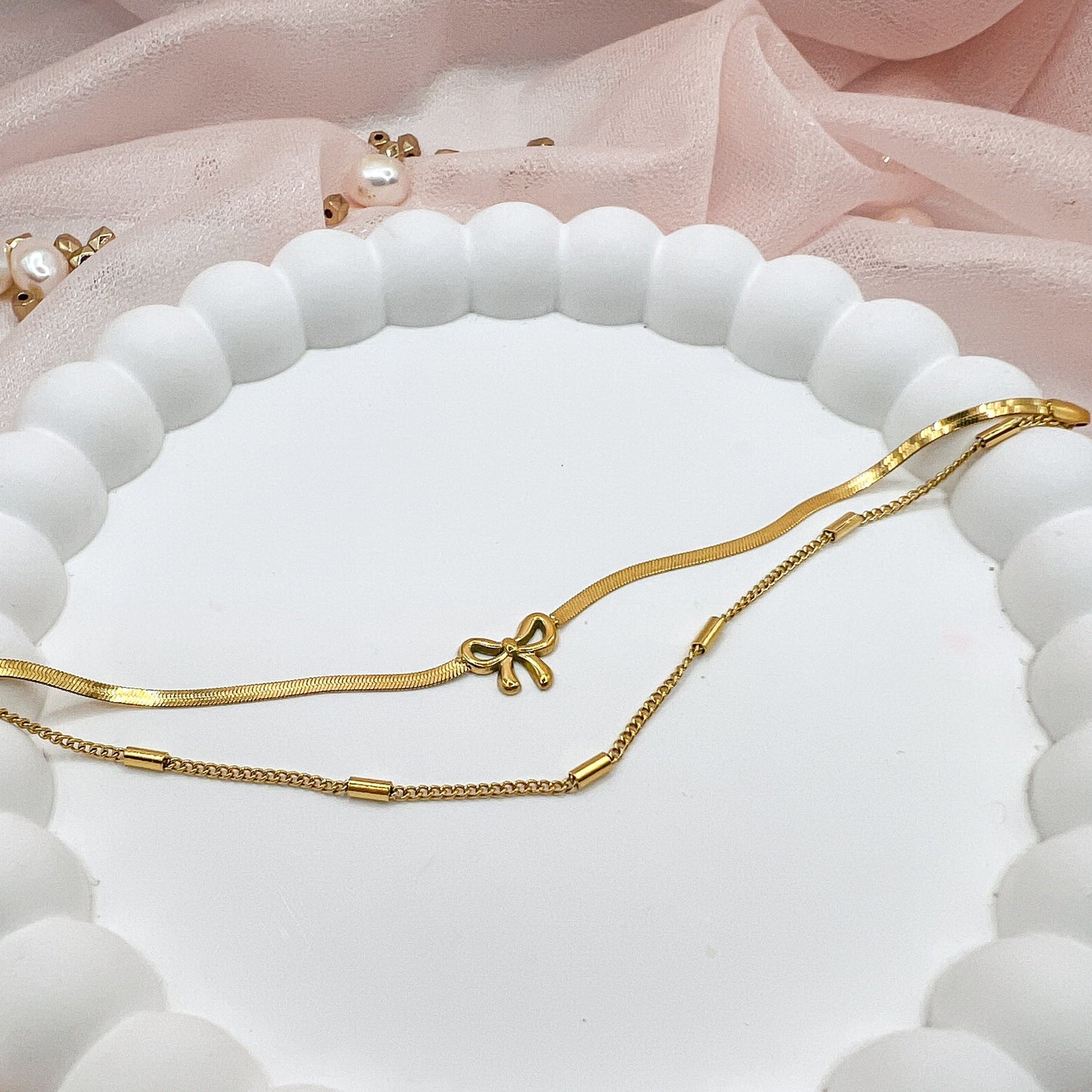 FIONA GRACE Bracelets Dainty Bow & Box Chain Bracelet – 18K Gold Plated, Water-Safe