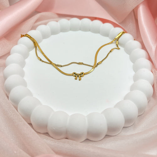 FIONA GRACE Bracelets Dainty Bow & Box Chain Bracelet – 18K Gold Plated, Water-Safe