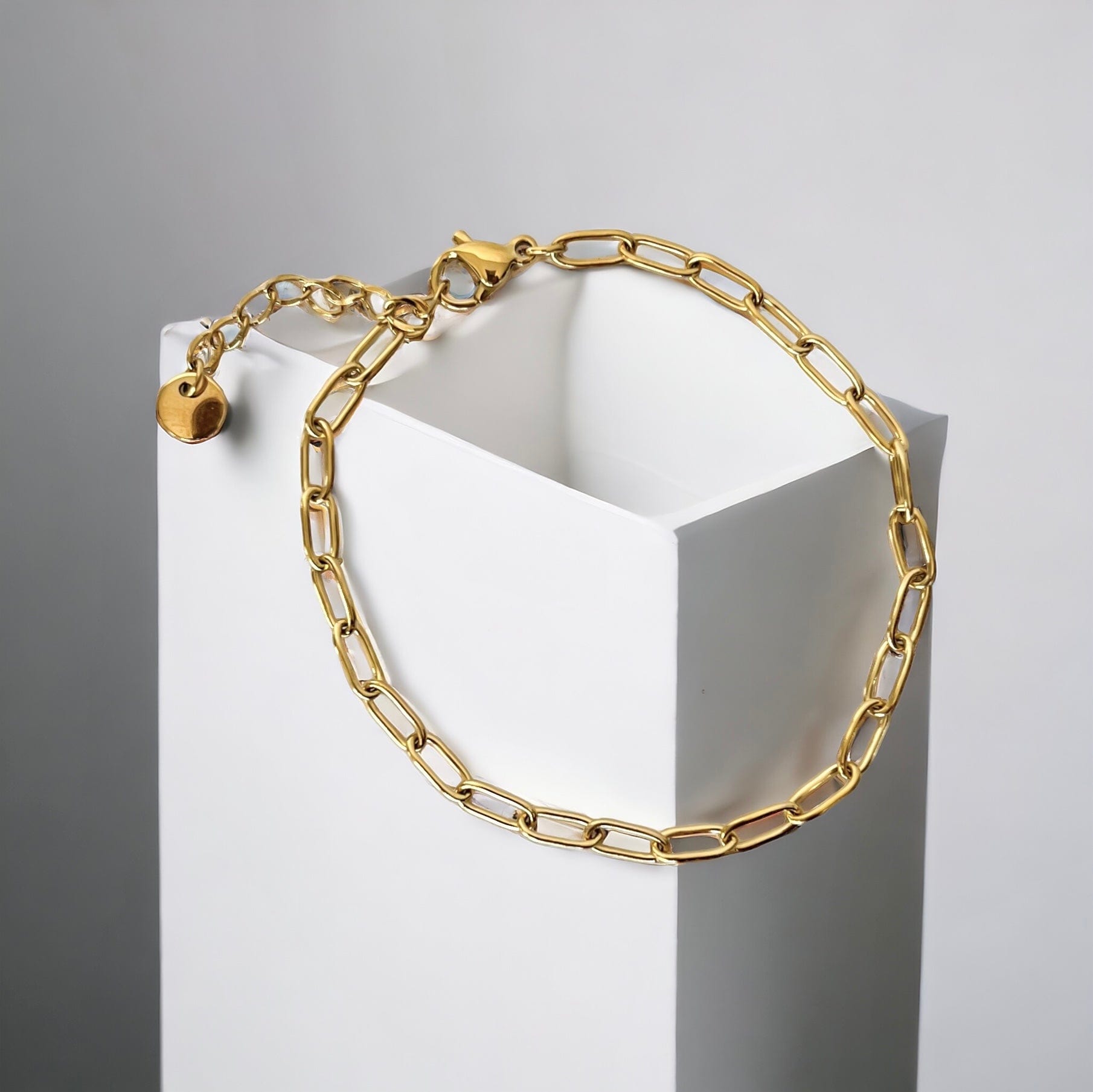 FIONA GRACE Bracelets Paperclip Chain Bracelet- Stackable, Lightweight, Minimalist, Waterproof