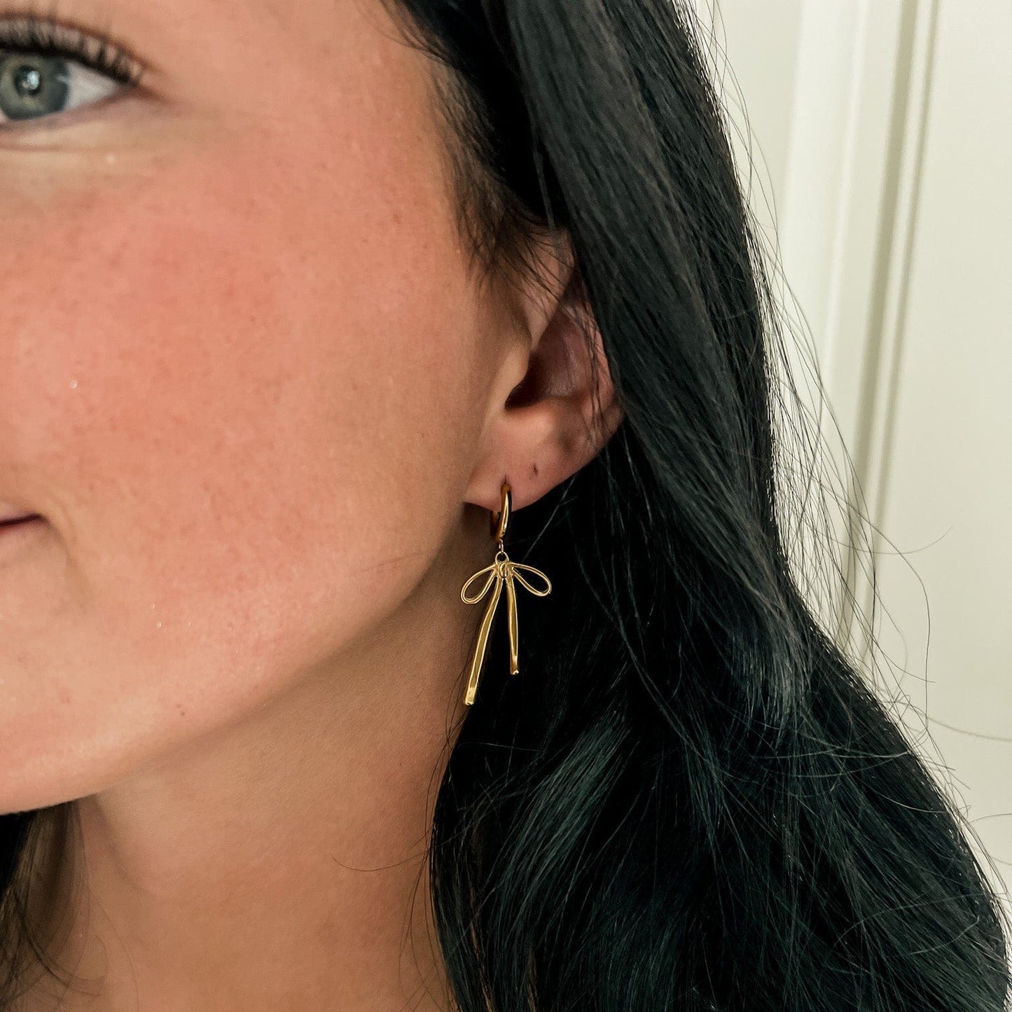 FIONA GRACE Earrings Bow Dangle 18k Gold Huggies Lightweight & Flirty