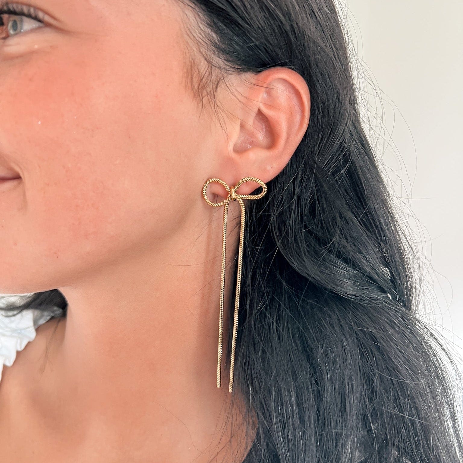 FIONA GRACE Earrings Bowknot Snake Chain Gold Ribbon Earrings