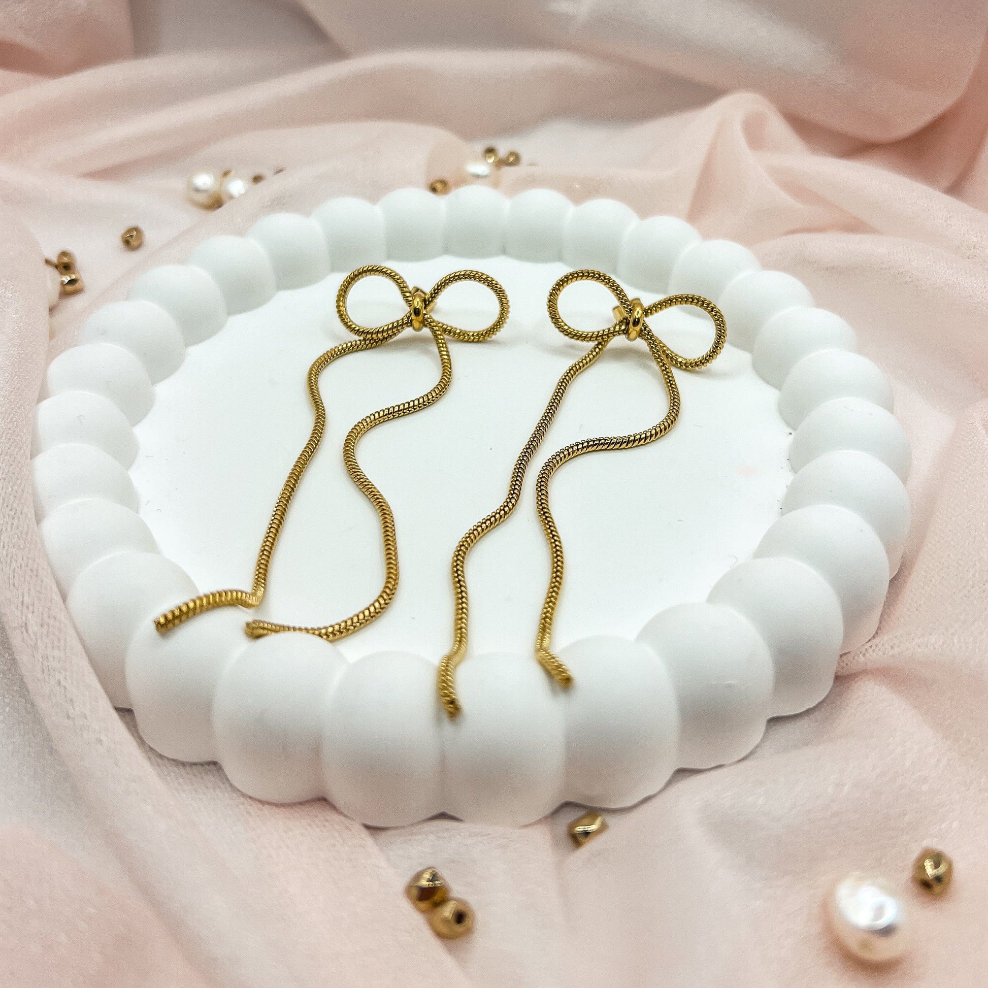 FIONA GRACE Earrings Bowknot Snake Chain Gold Ribbon Earrings