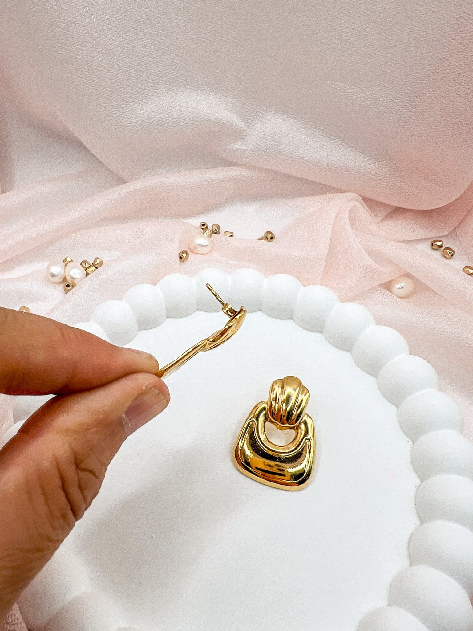 FIONA GRACE Earrings Chunky Gold Door Knockers – ’90s Glam Statement Earrings