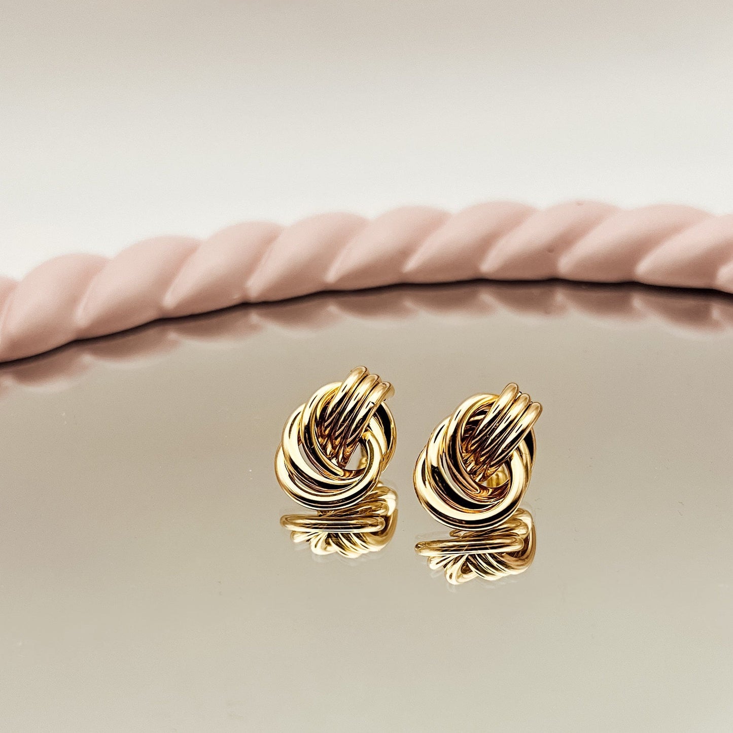 FIONA GRACE Earrings Door Knocker Hoop Earrings Gold