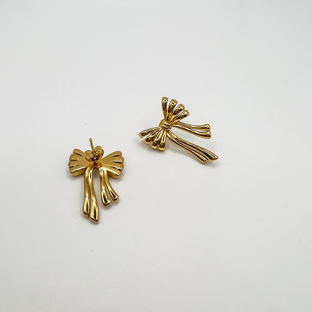 FIONA GRACE Earrings Vintage Ribbon Bow Stud Earrings