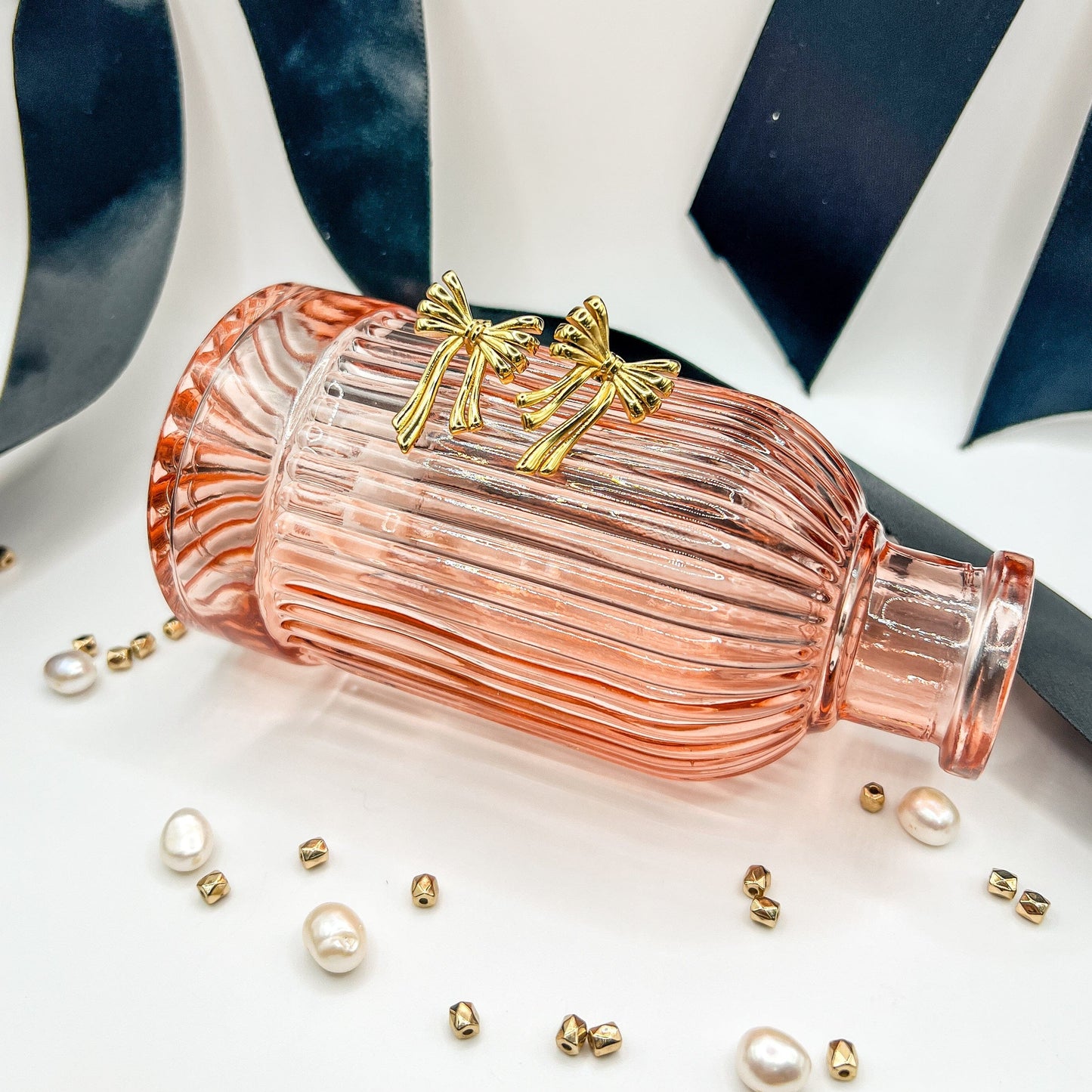 FIONA GRACE Earrings Vintage Ribbon Bow Stud Earrings