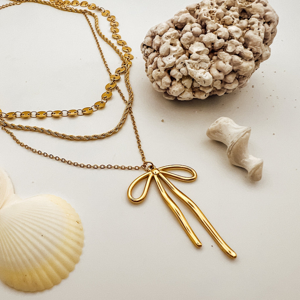 FIONA GRACE Necklaces Fall-Ready Stack – Handpicked by Jenica