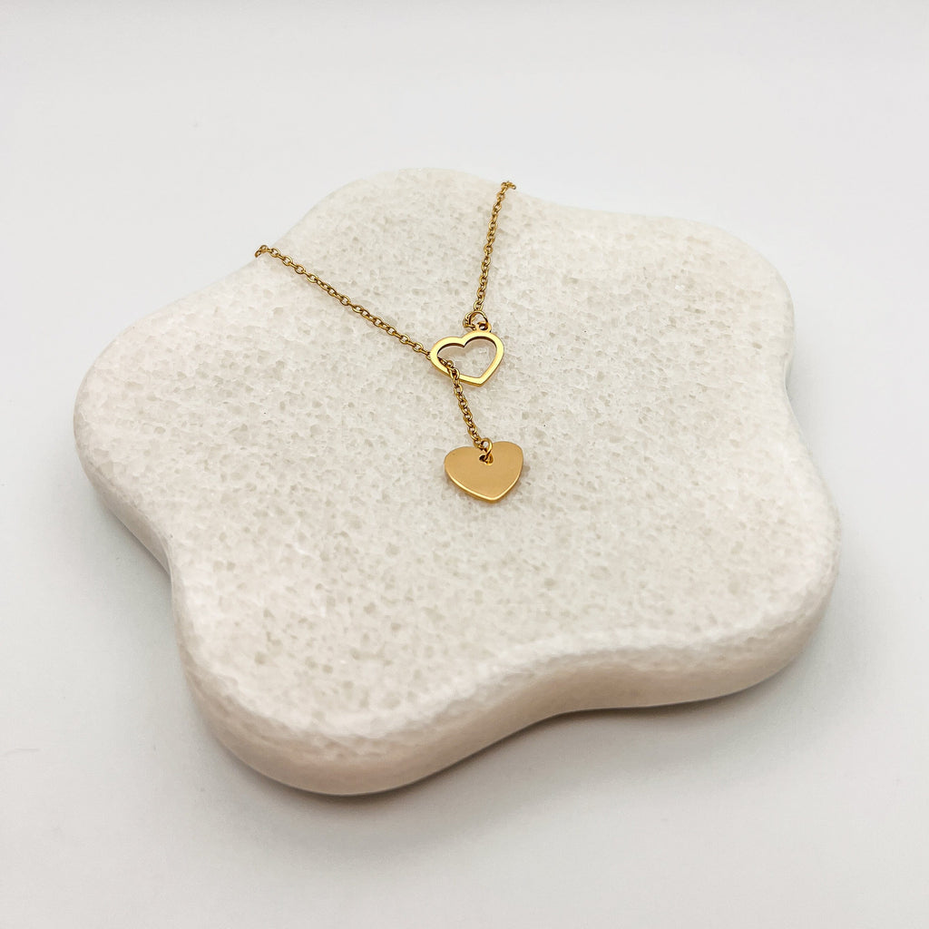 FIONA GRACE Necklaces Linked By Love 18K Gold Lariat Heart Necklace