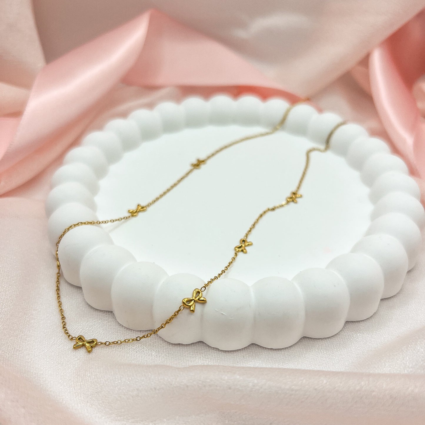 FIONA GRACE Necklaces Mini Bow 18k Gold Chain Necklace – Waterproof Layering Necklace