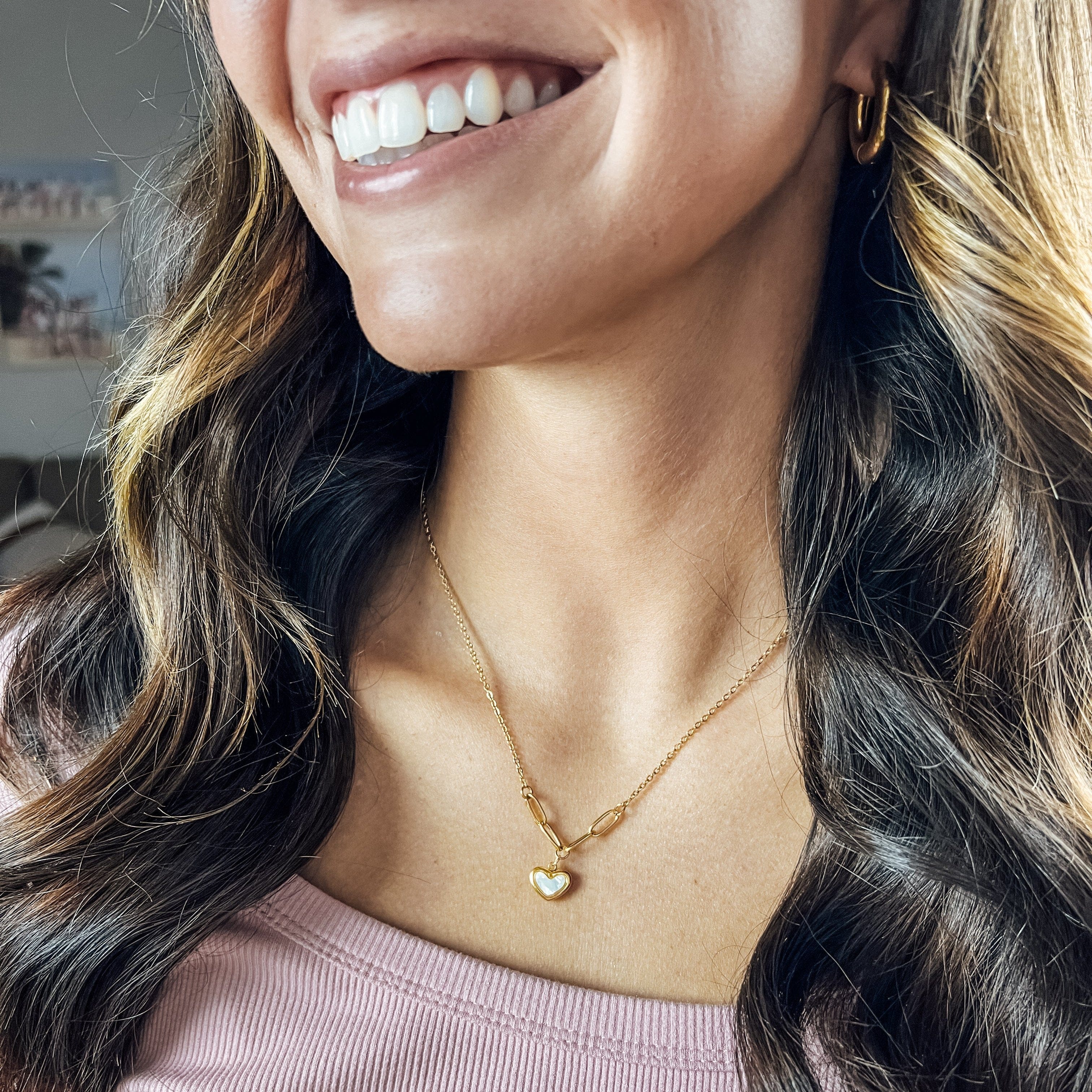 FIONA GRACE Necklaces Mother Of Pearl Sweet Heart Necklace