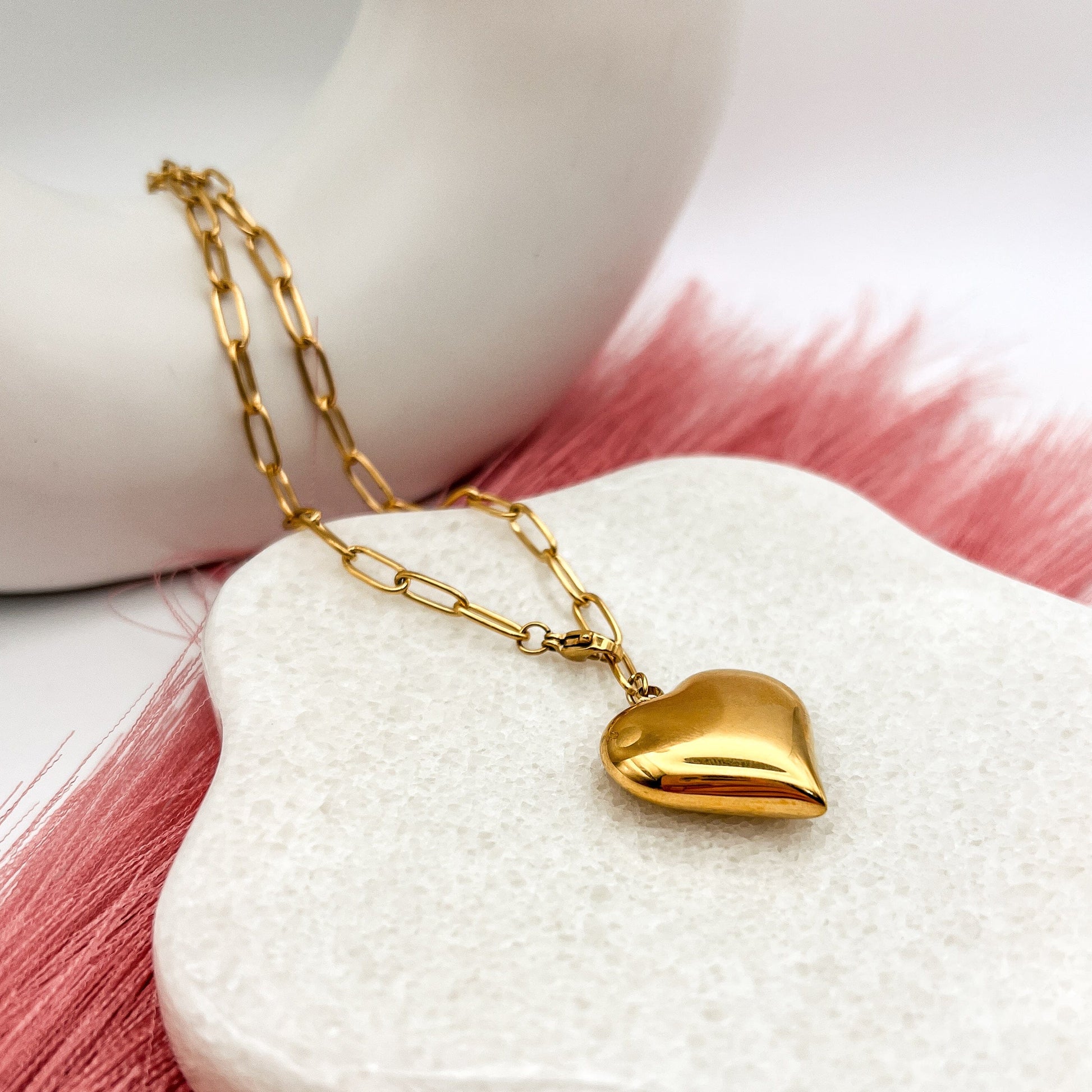 FIONA GRACE Necklaces Puffed Heart Pendant Necklace, 18k Gold