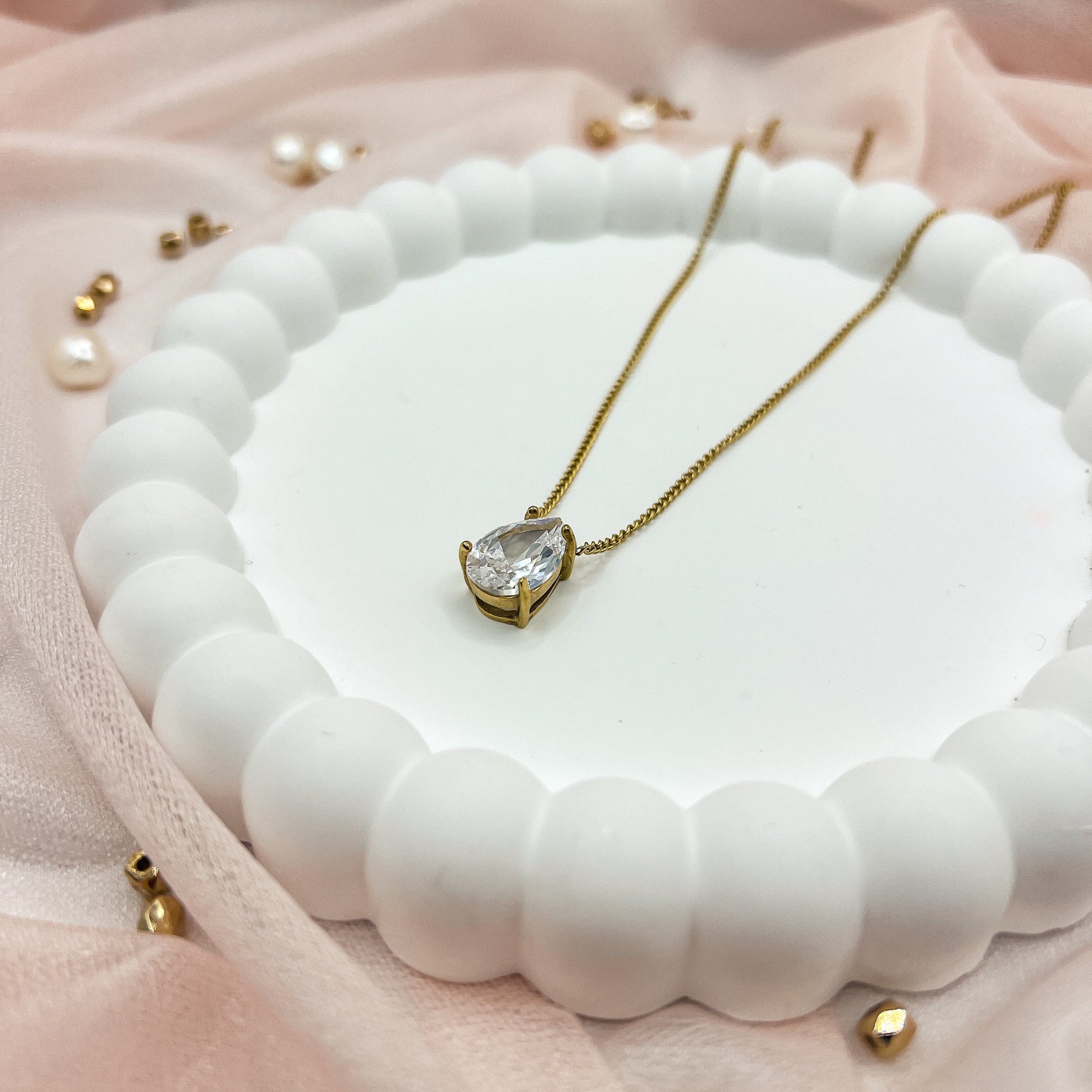 FIONA GRACE Necklaces Teardrop CZ Necklace – Gold Waterproof Solitaire Pendant Necklace