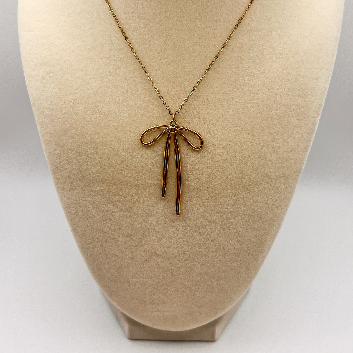 FIONA GRACE Necklaces The Dainty Gold Bow Necklace