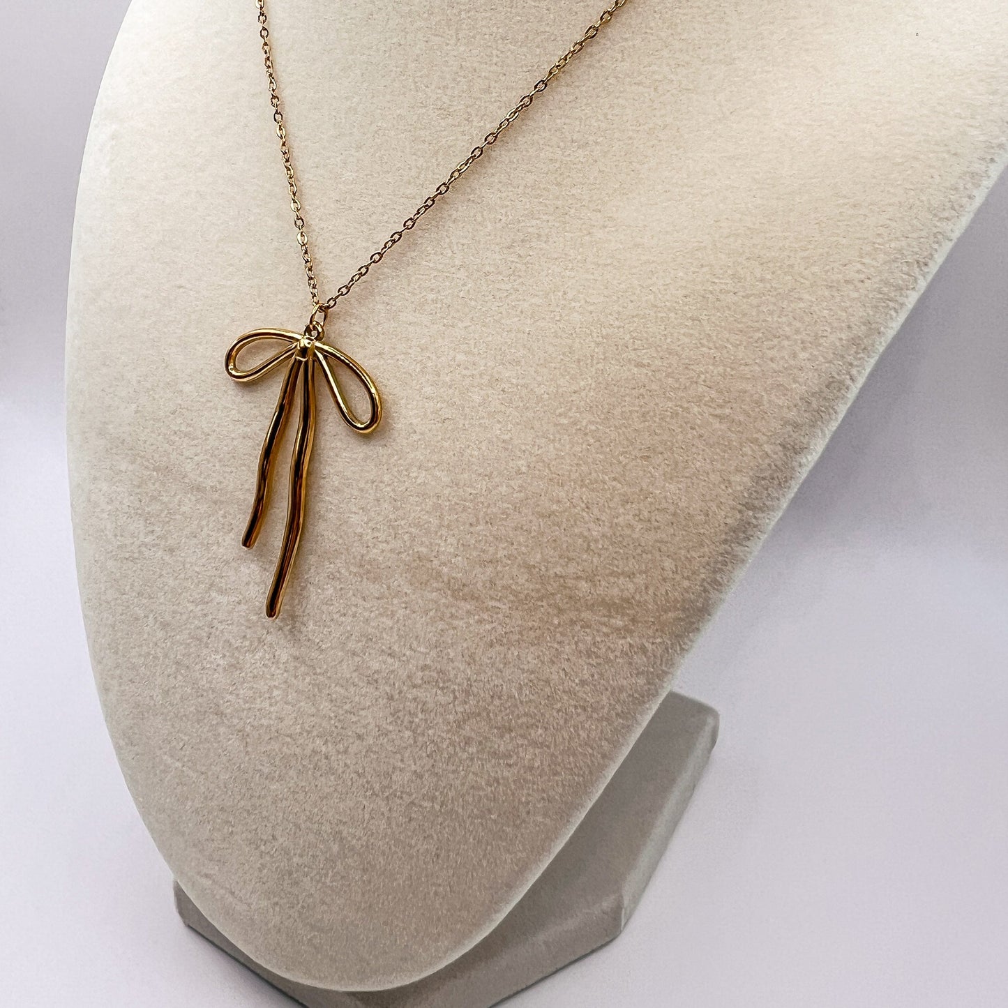 FIONA GRACE Necklaces The Dainty Gold Bow Necklace